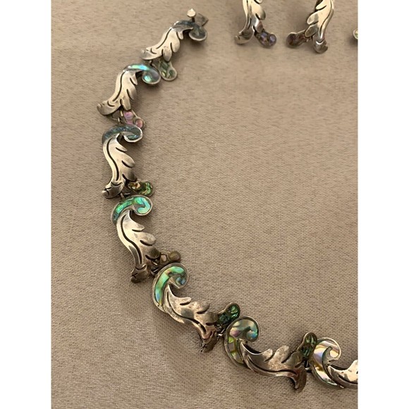 Margot de Taxco Sterling Silver 925 Mexico Necklace and Screw Earring Set 1950's - Picture 3 of 16